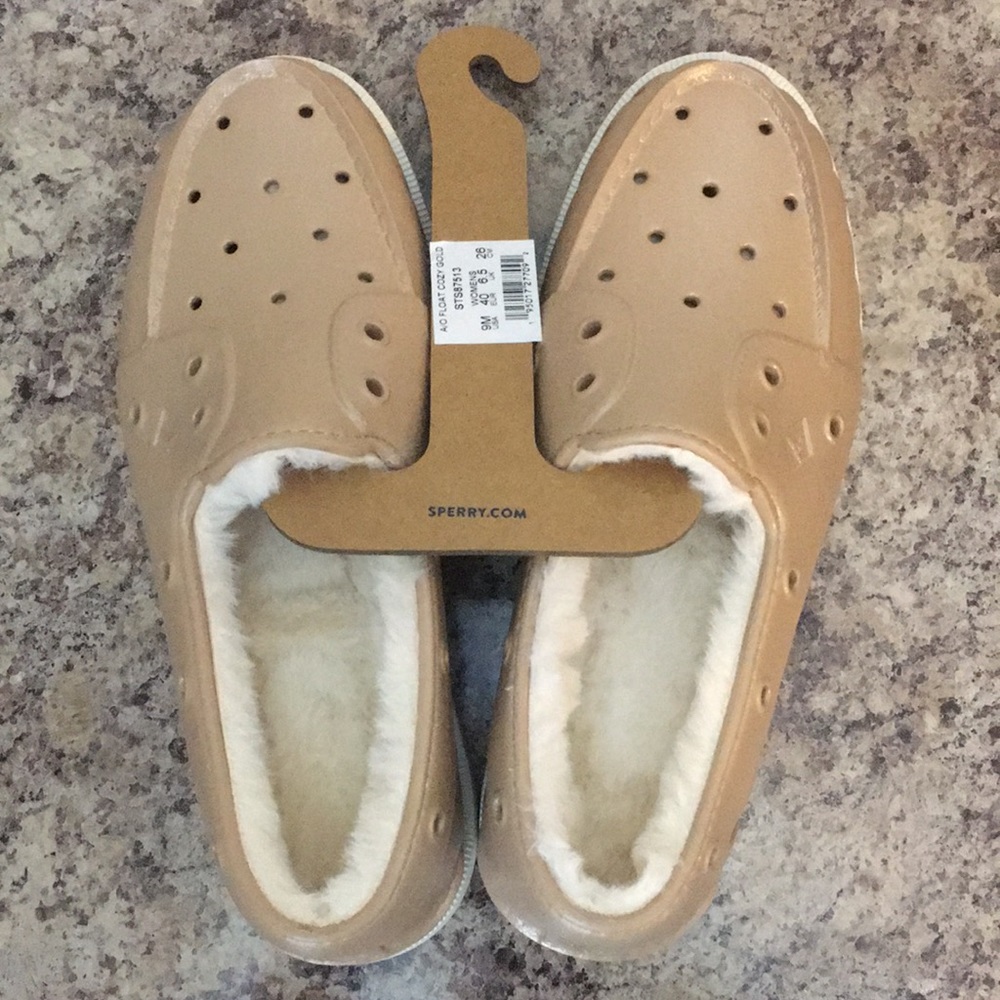 Sperry Gold Fur-Lined Flats - Picture 9 of 16